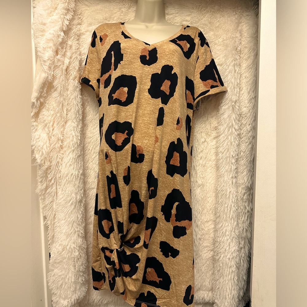 Animal Print dress with knot